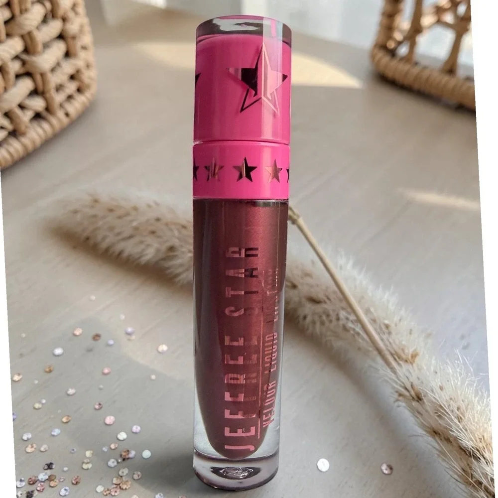 Jeffree Star Cosmetics -  Velour Liquid Lipstick - 